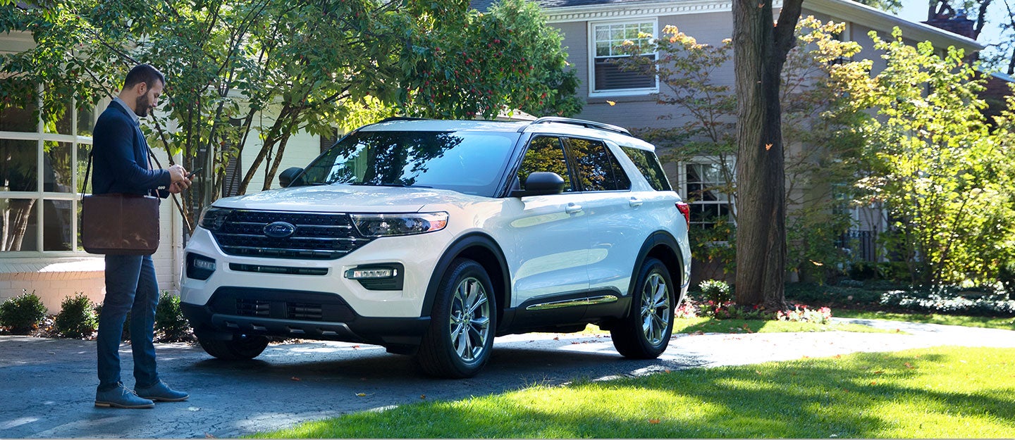 C & M Ford in Hallock MN