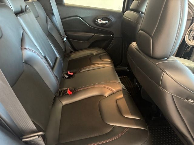 2021 Jeep Cherokee Trailhawk