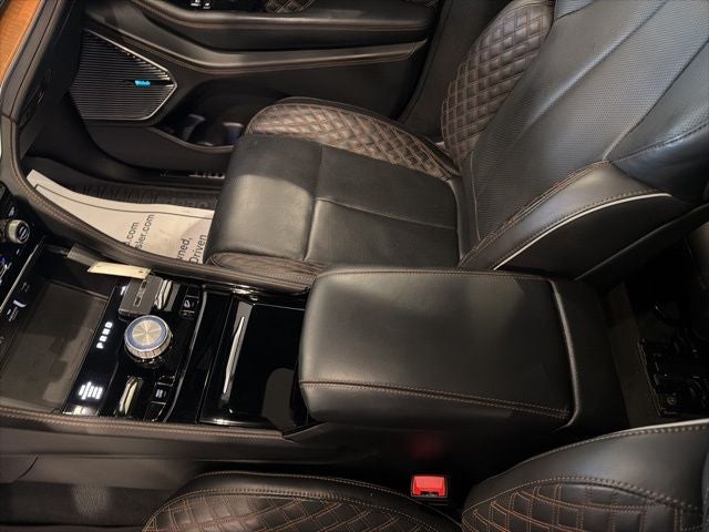 2023 Jeep Grand Cherokee L Summit