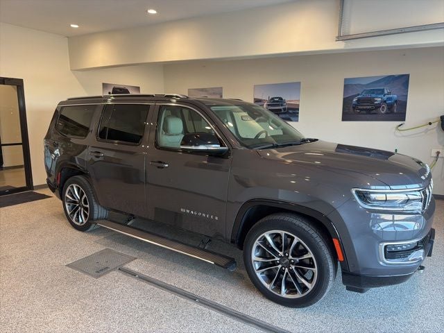 2023 Jeep Wagoneer Series III