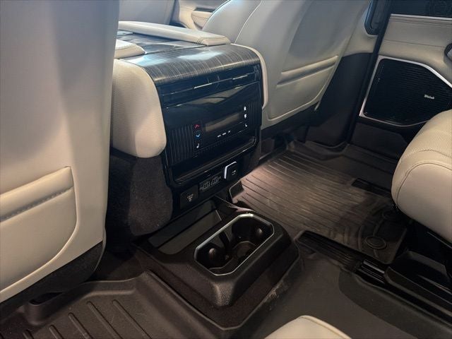 2023 Jeep Wagoneer Series III