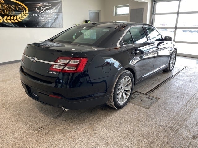 Used 2016 Ford Taurus Limited with VIN 1FAHP2F85GG108855 for sale in Hallock, Minnesota