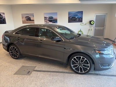 2017 Ford Taurus SHO
