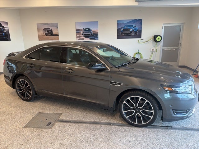 2017 Ford Taurus SHO