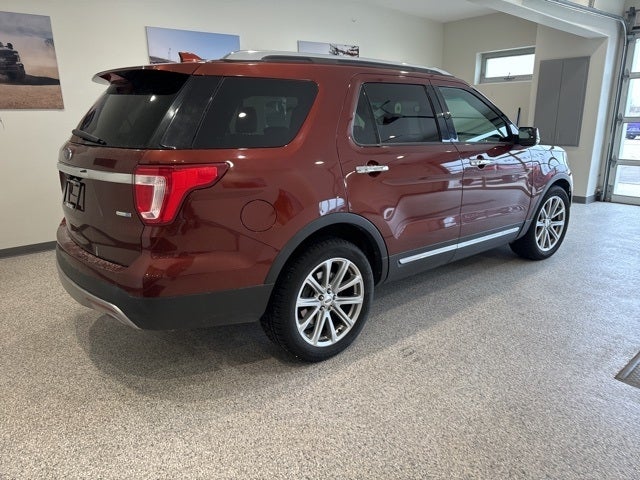 Used 2016 Ford Explorer Limited with VIN 1FM5K8F8XGGA48307 for sale in Hallock, Minnesota