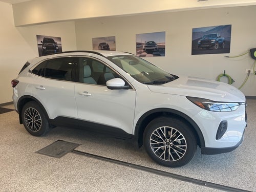 2025 Ford Escape Plug-In Hybrid Base