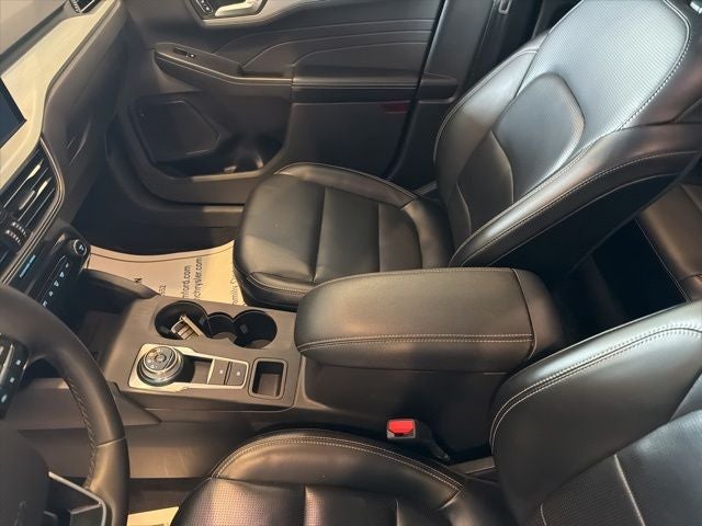 2024 Ford Escape Platinum