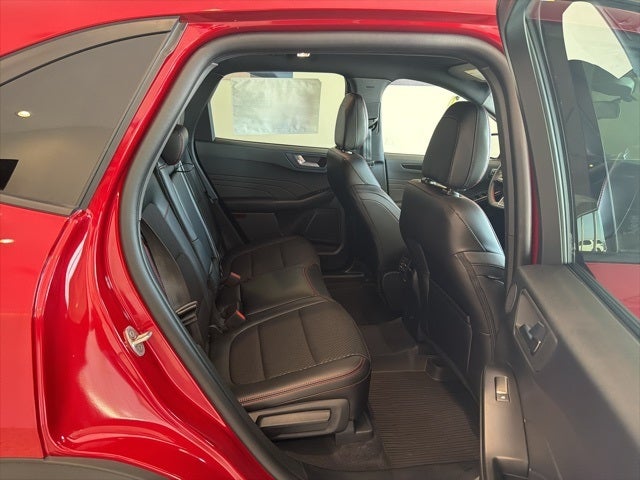 2026 Ford Escape Hybrid ST-Line Select