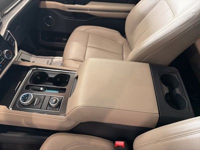 2023 Ford Expedition Max XLT