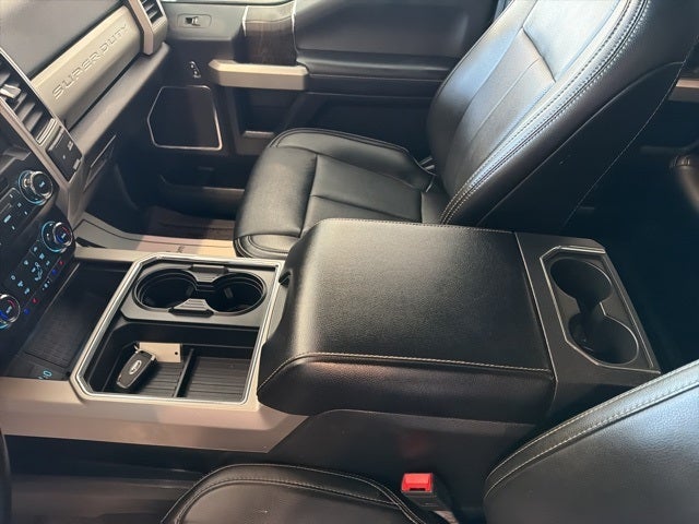 2021 Ford F-350SD Lariat