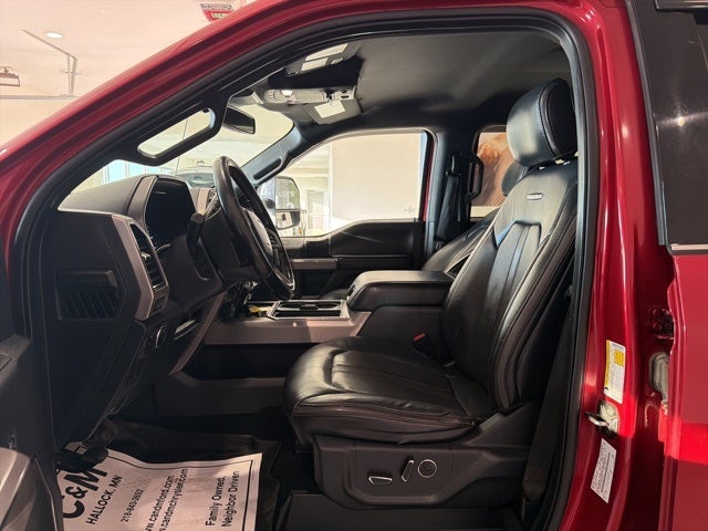 2022 Ford F-350SD Platinum