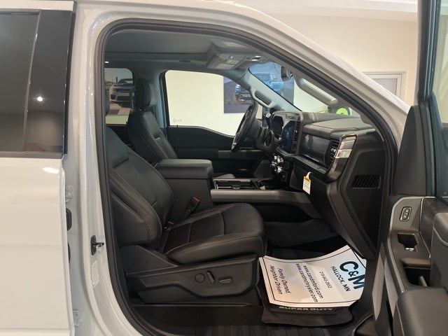 2026 Ford F-350SD Lariat