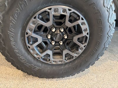 2025 Ford F-150 Raptor R