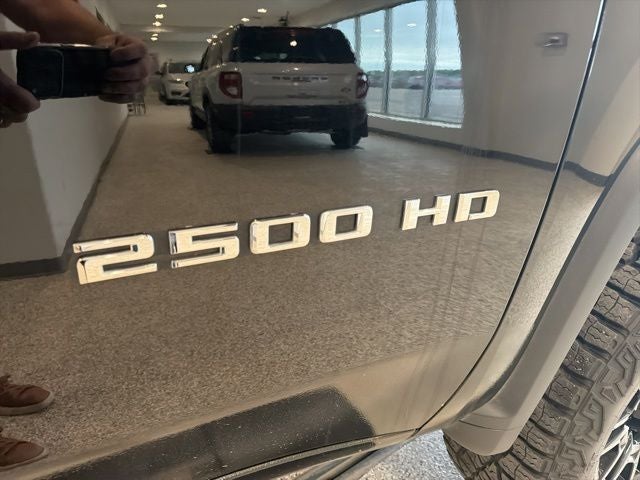 2025 Chevrolet Silverado 2500HD ZR2