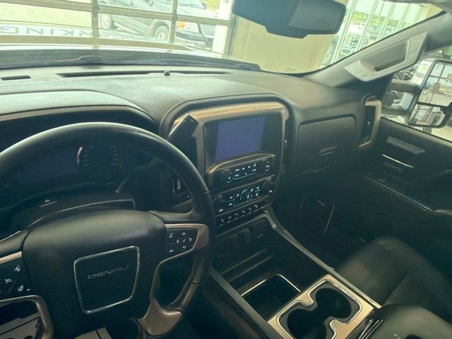 2017 GMC Sierra 2500HD Denali