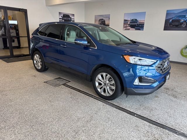 2023 Ford Edge Titanium
