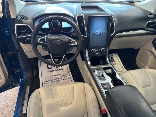 2023 Ford Edge Titanium