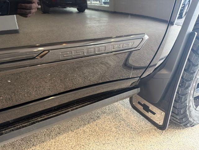 2025 Chevrolet Silverado 2500HD High Country