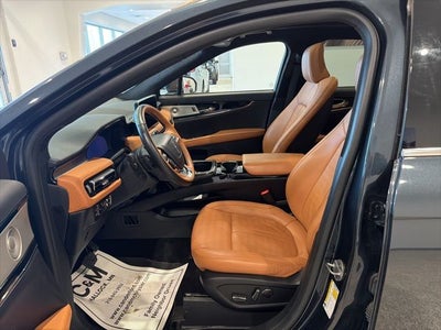 2022 Lincoln Nautilus Black Label