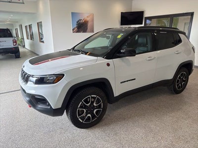 2025 Jeep Compass Trailhawk