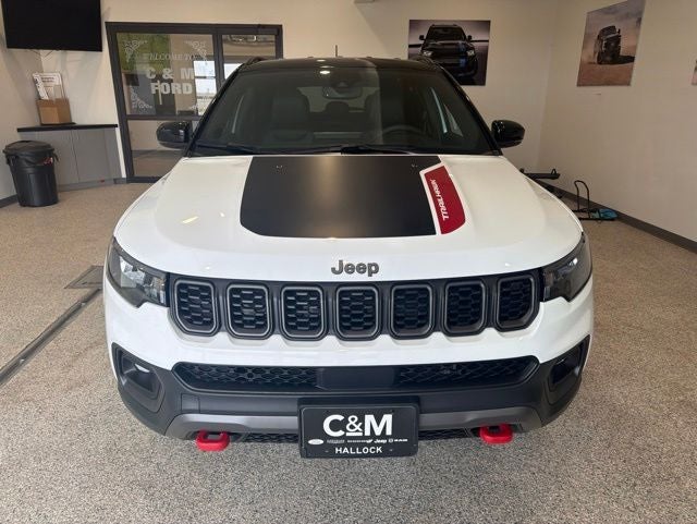 2025 Jeep Compass Trailhawk