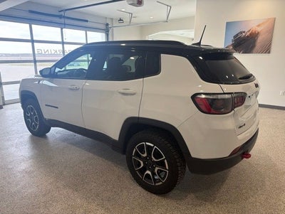 2025 Jeep Compass Trailhawk