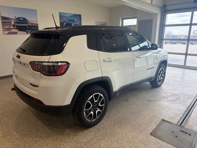 2025 Jeep Compass Trailhawk