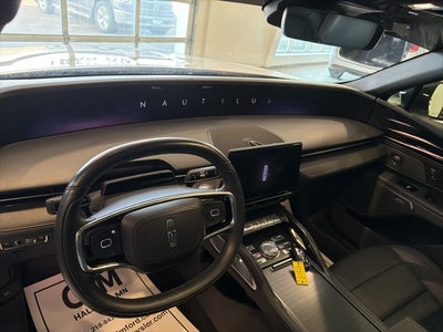 2024 Lincoln Nautilus Reserve