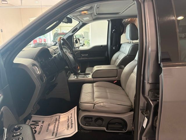 2007 Lincoln Mark LT Base