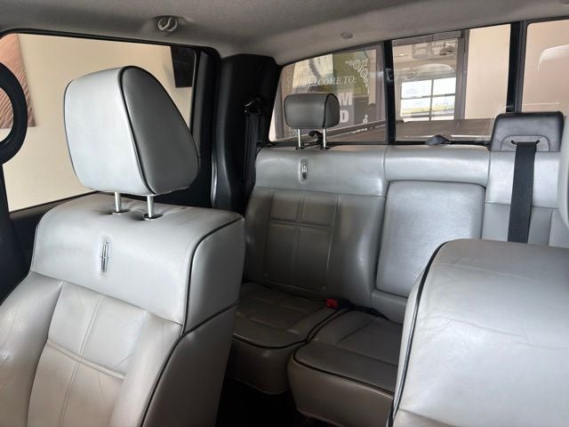 2007 Lincoln Mark LT Base