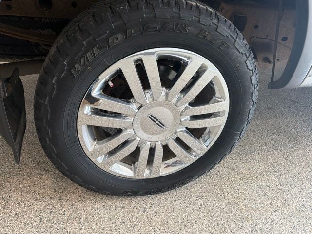 2007 Lincoln Mark LT Base